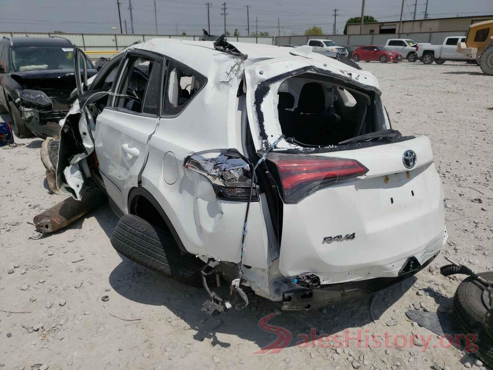 2T3RFREVXJW720675 2018 TOYOTA RAV4