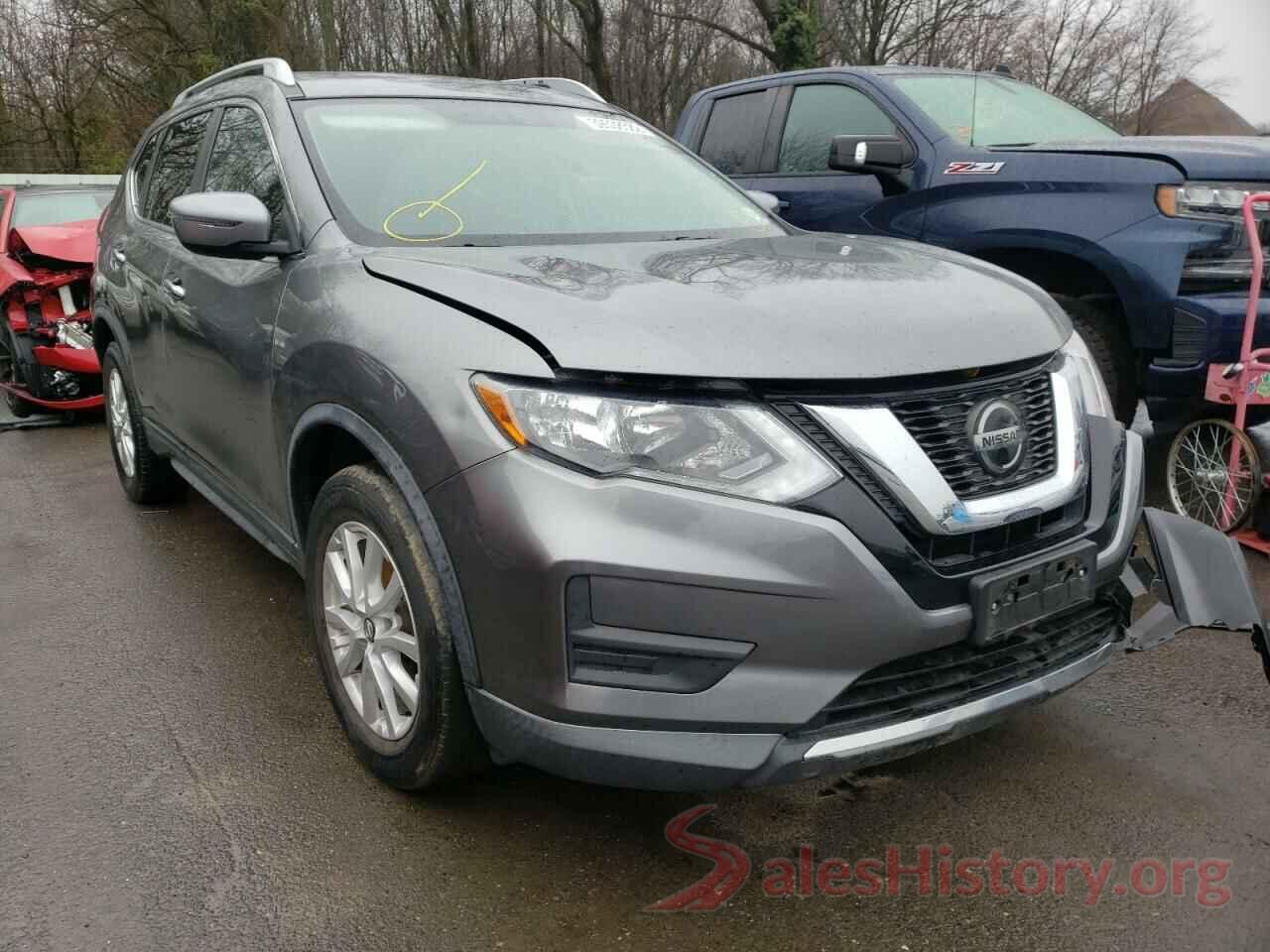 KNMAT2MV2JP532050 2018 NISSAN ROGUE