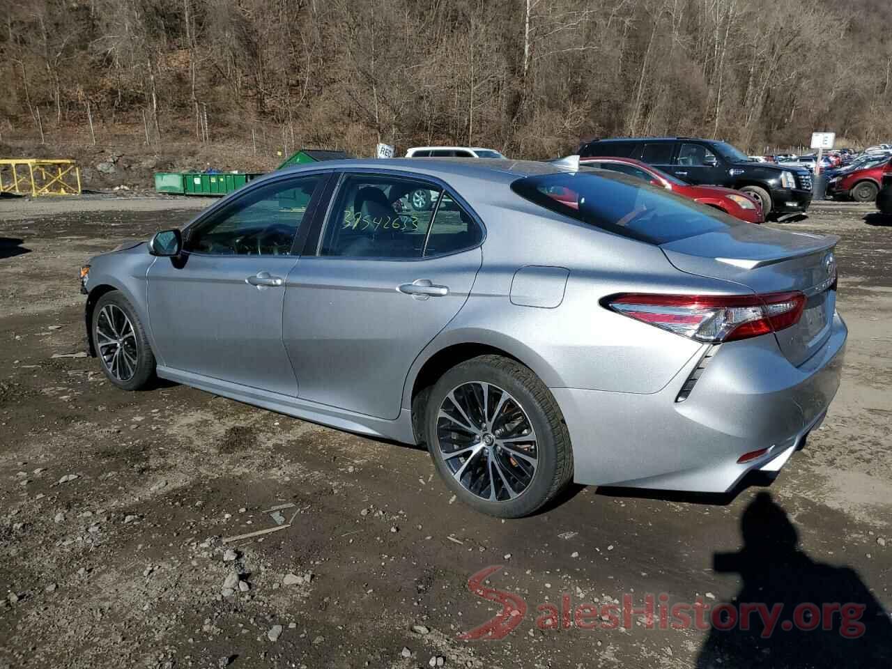 4T1B11HK3KU173021 2019 TOYOTA CAMRY