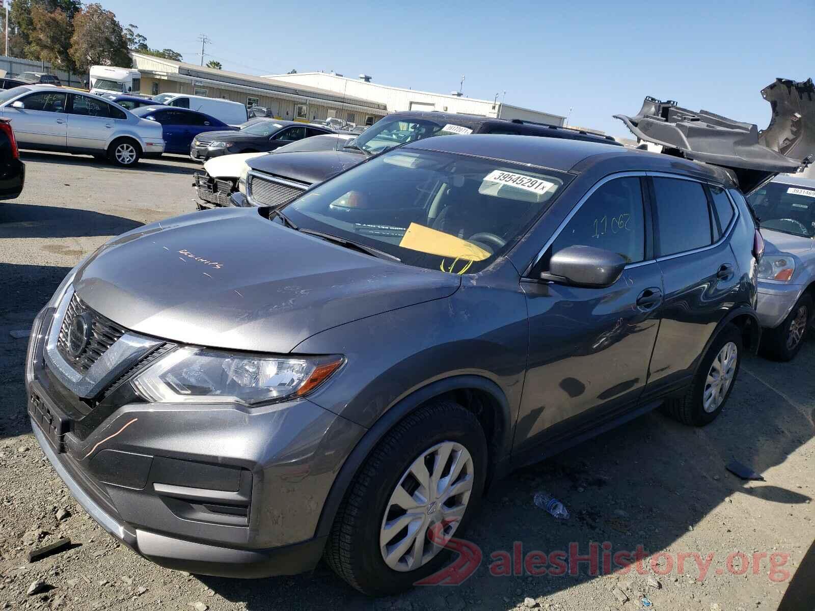 JN8AT2MT4JW458235 2018 NISSAN ROGUE