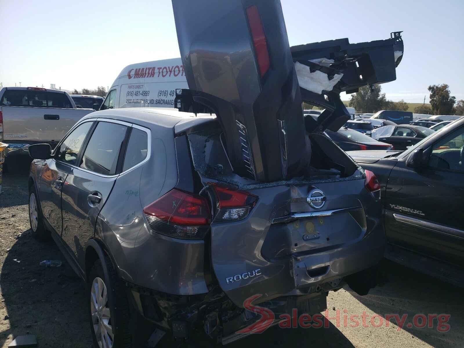 JN8AT2MT4JW458235 2018 NISSAN ROGUE