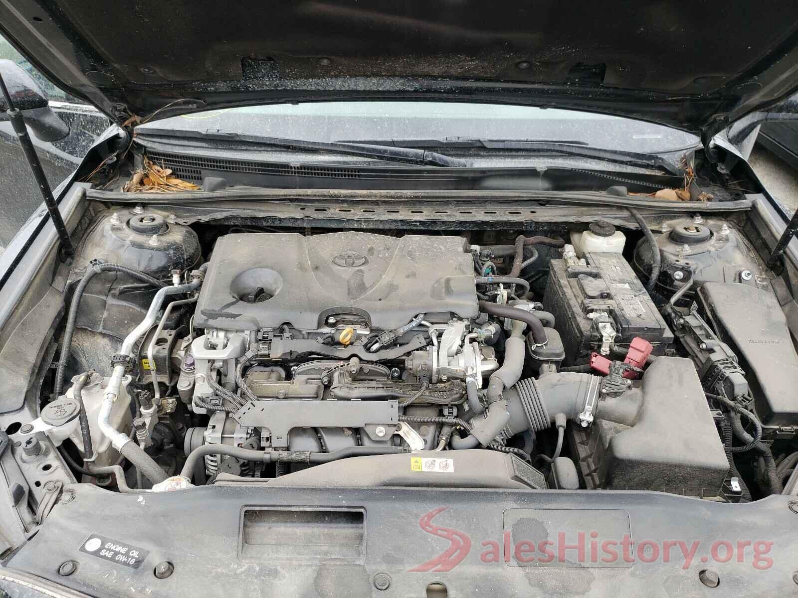 4T1B11HK8JU616617 2018 TOYOTA CAMRY