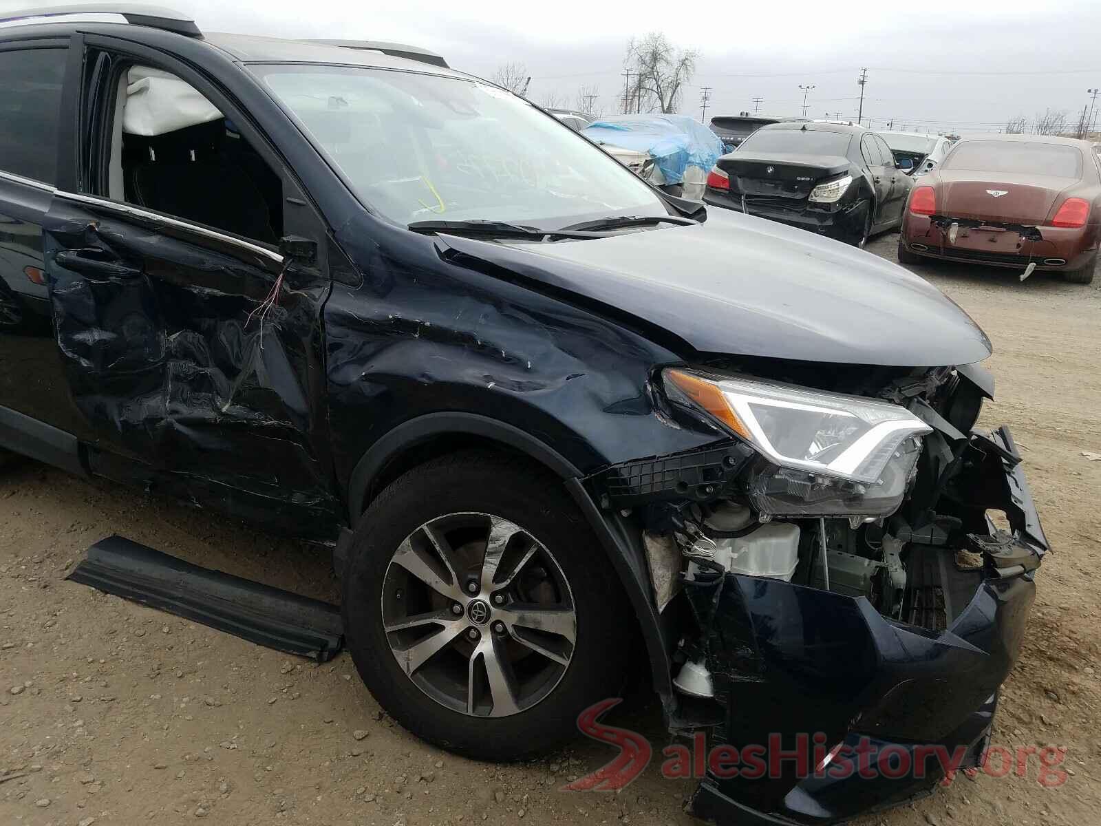 2T3WFREV8JW443270 2018 TOYOTA RAV4