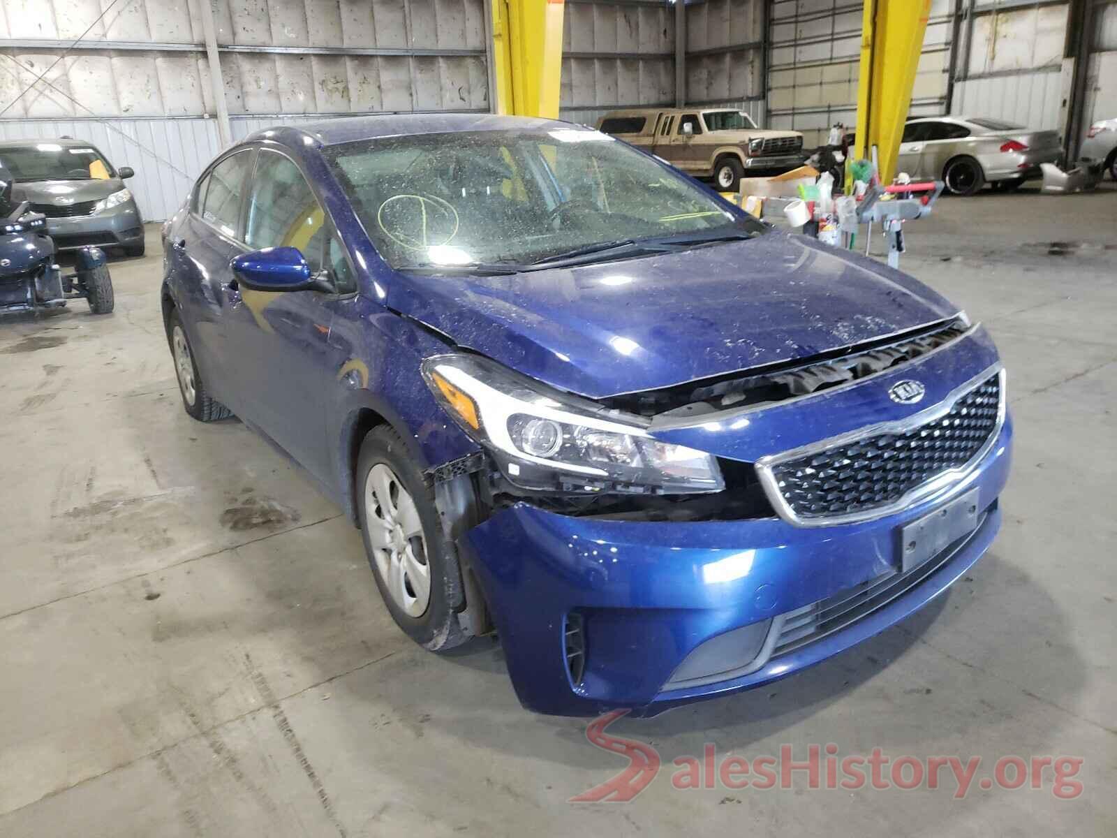 3KPFL4A76JE199276 2018 KIA FORTE