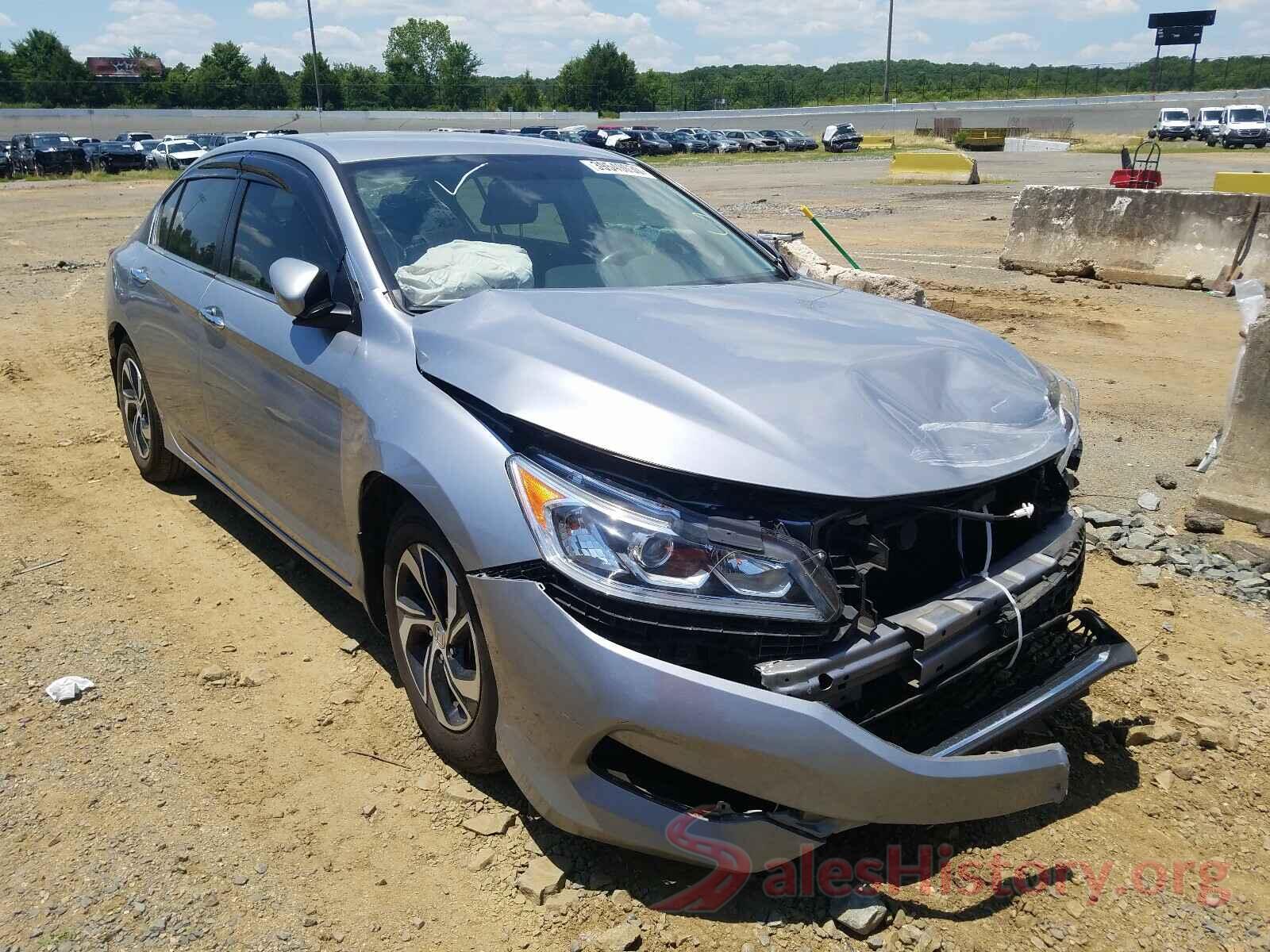 1HGCR2F32HA188608 2017 HONDA ACCORD