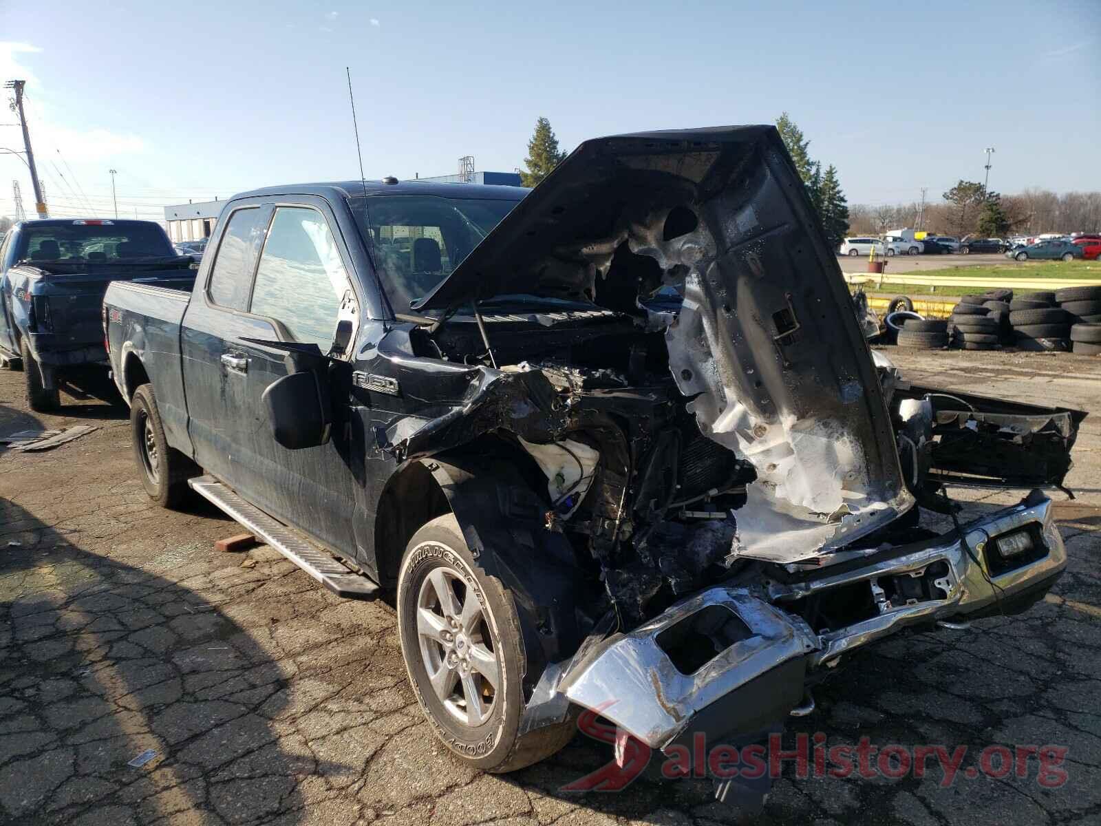 1FTEX1EB5JKG09592 2018 FORD F150