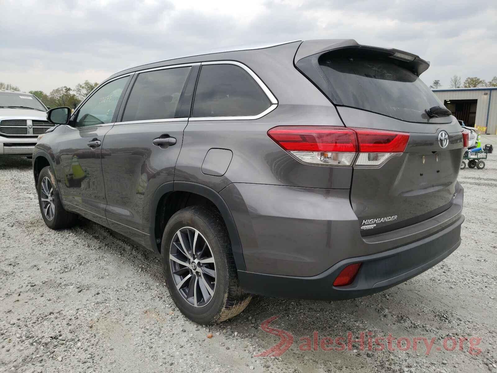 5TDKZRFHXJS527137 2018 TOYOTA HIGHLANDER