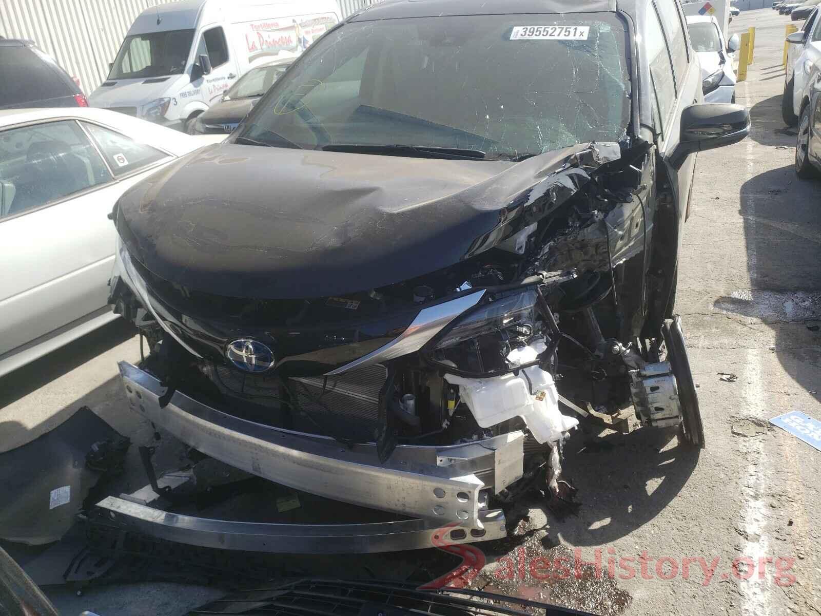 5TDZRKEC0MS008064 2021 TOYOTA SIENNA