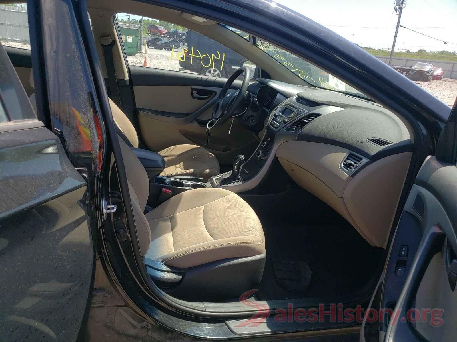 5NPDH4AE4GH763051 2016 HYUNDAI ELANTRA