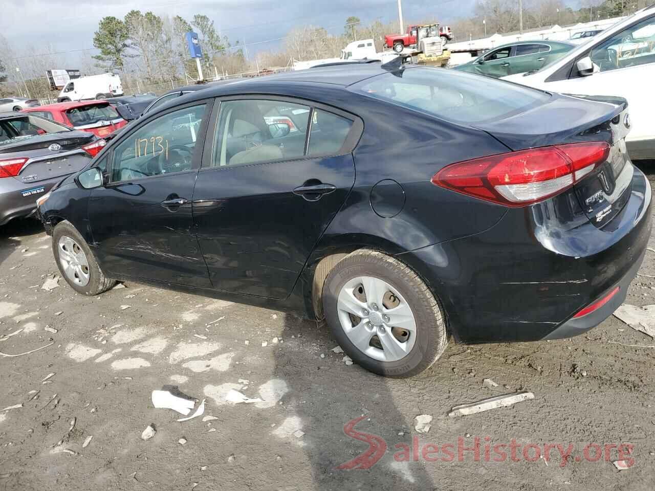 3KPFK4A7XHE136968 2017 KIA FORTE