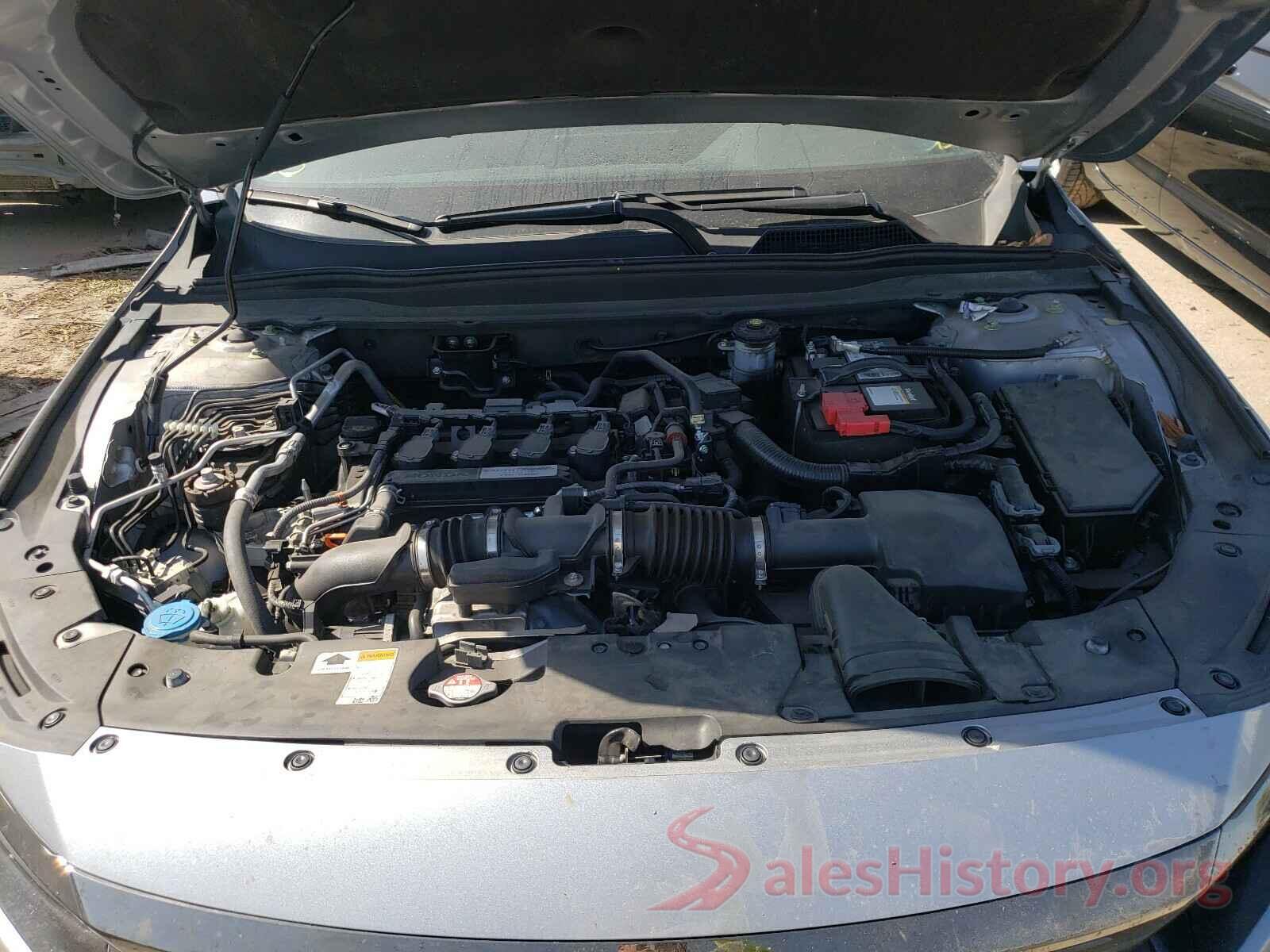 1HGCV1F32JA186711 2018 HONDA ACCORD