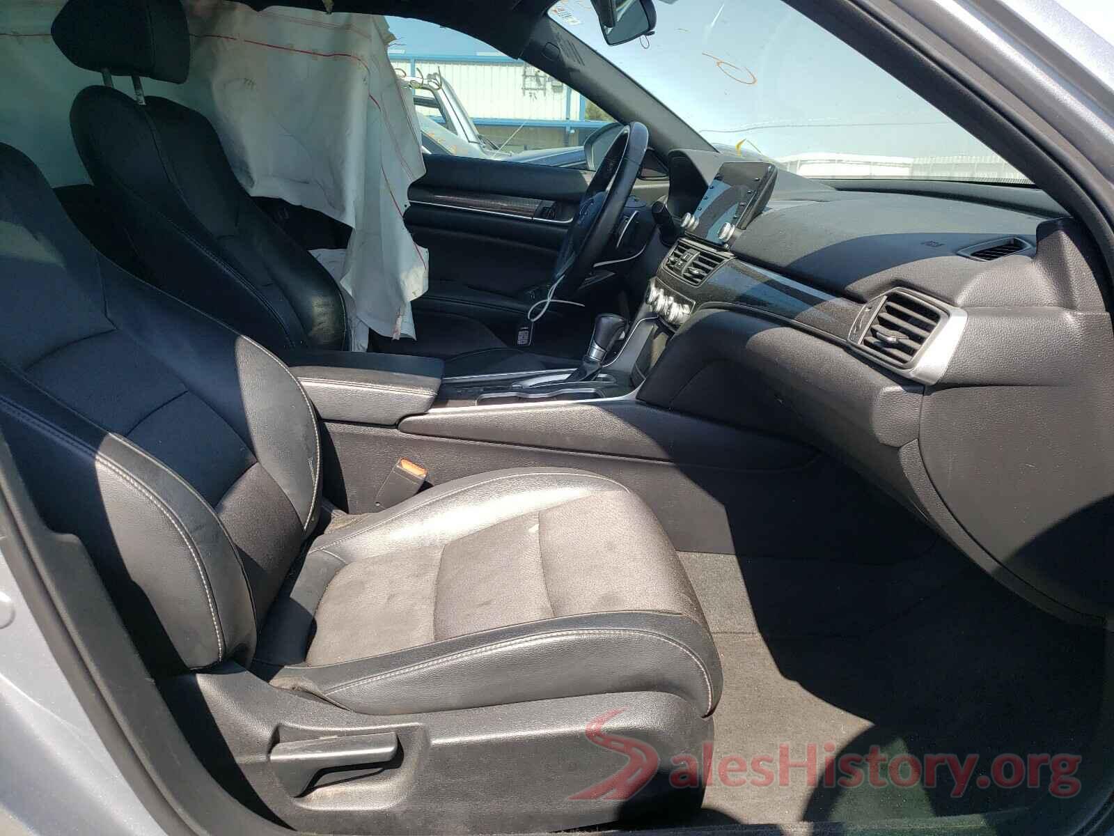 1HGCV1F32JA186711 2018 HONDA ACCORD