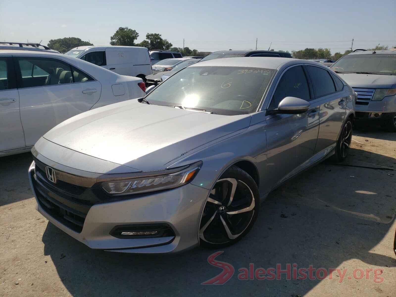 1HGCV1F32JA186711 2018 HONDA ACCORD