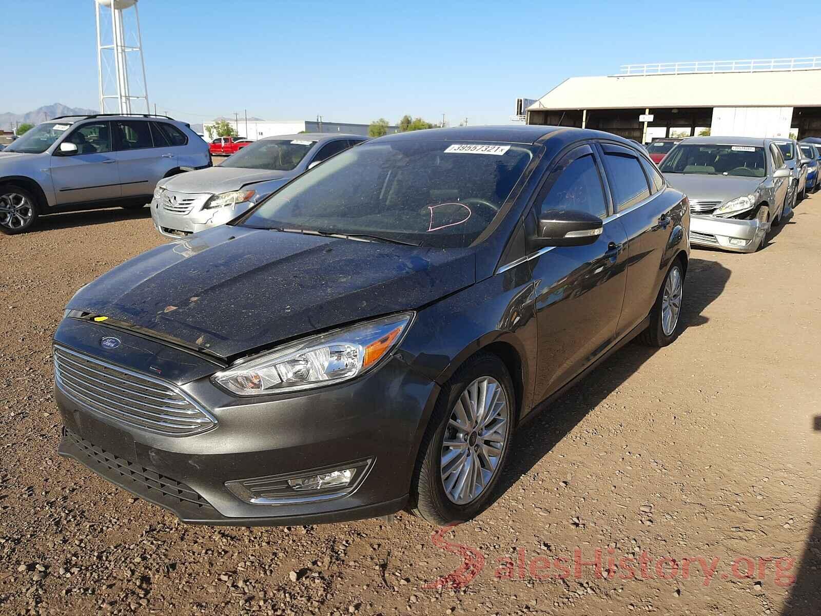 1FADP3J2XJL230715 2018 FORD FOCUS