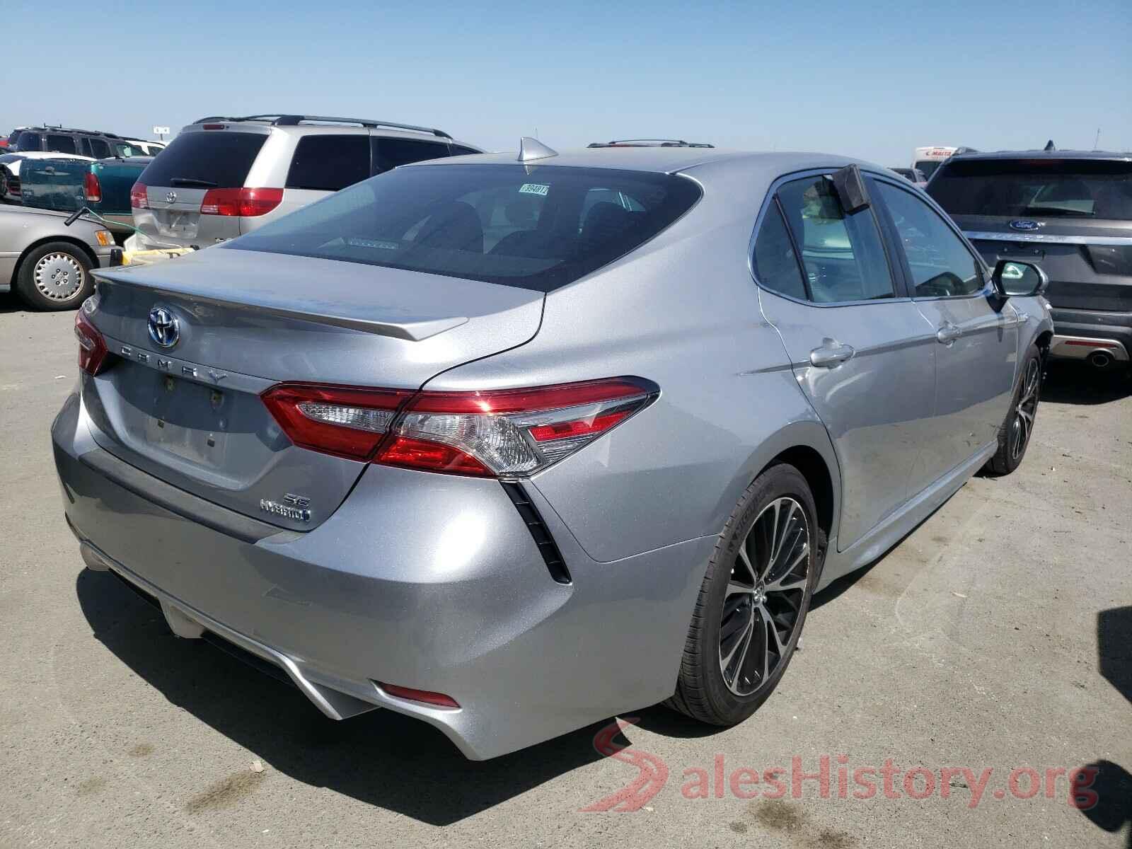 4T1B21HK3JU006752 2018 TOYOTA CAMRY