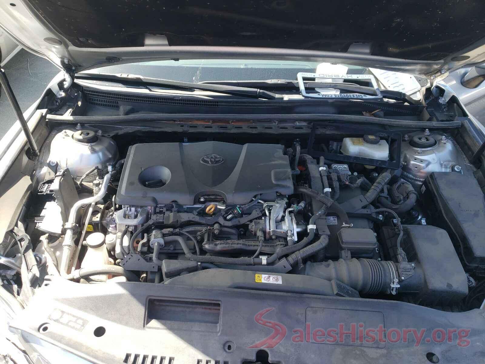 4T1B21HK3JU006752 2018 TOYOTA CAMRY