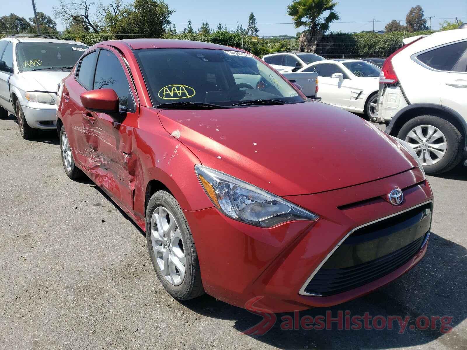 3MYDLBYV7HY165597 2017 TOYOTA YARIS