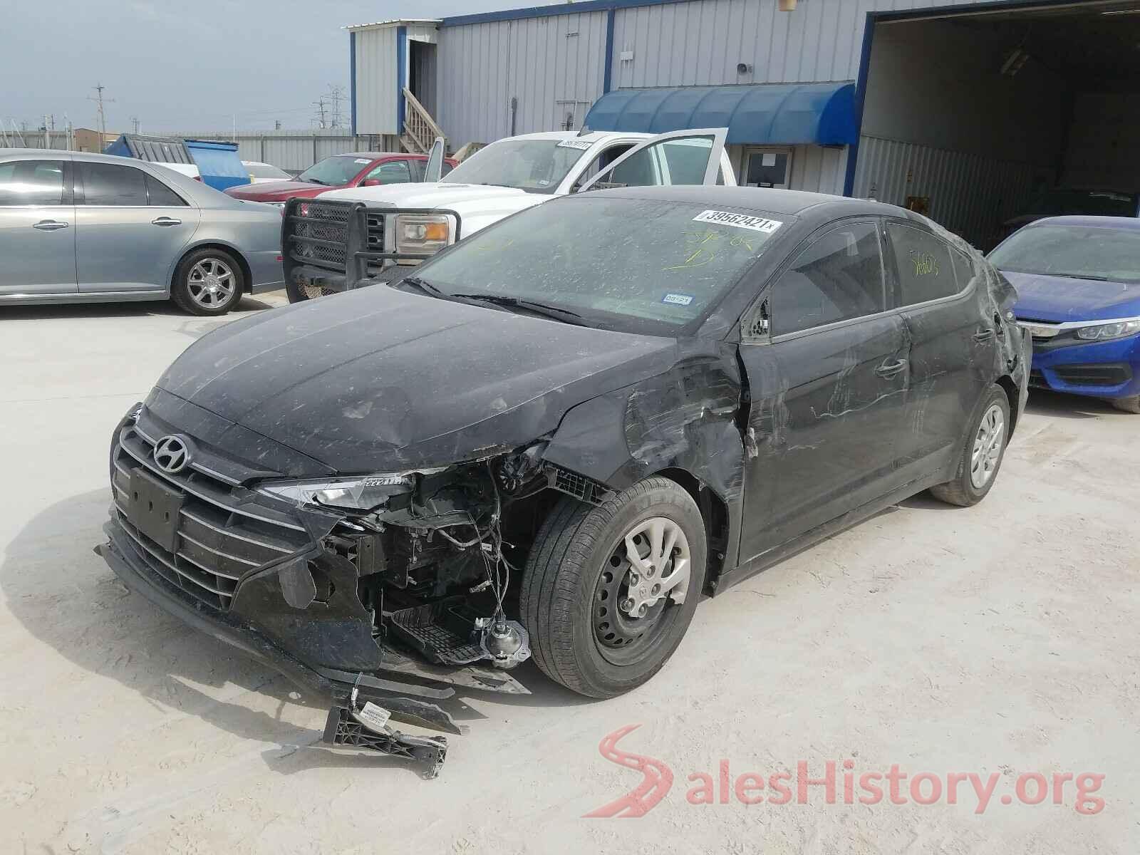 5NPD74LF2KH474171 2019 HYUNDAI ELANTRA