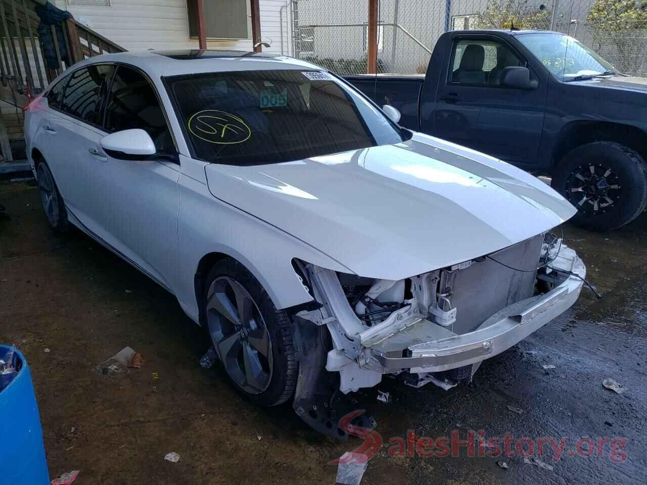 1HGCV1F95JA097493 2018 HONDA ACCORD