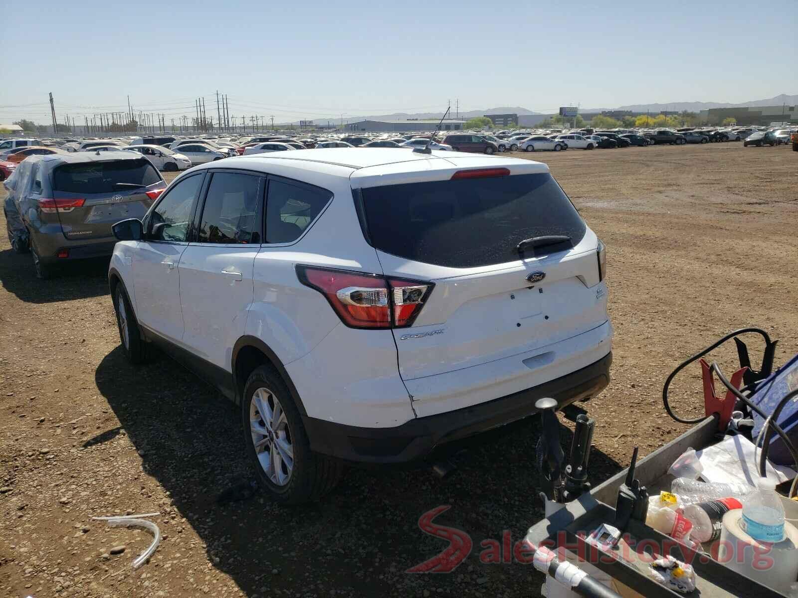 1FMCU0GD7HUD20457 2017 FORD ESCAPE