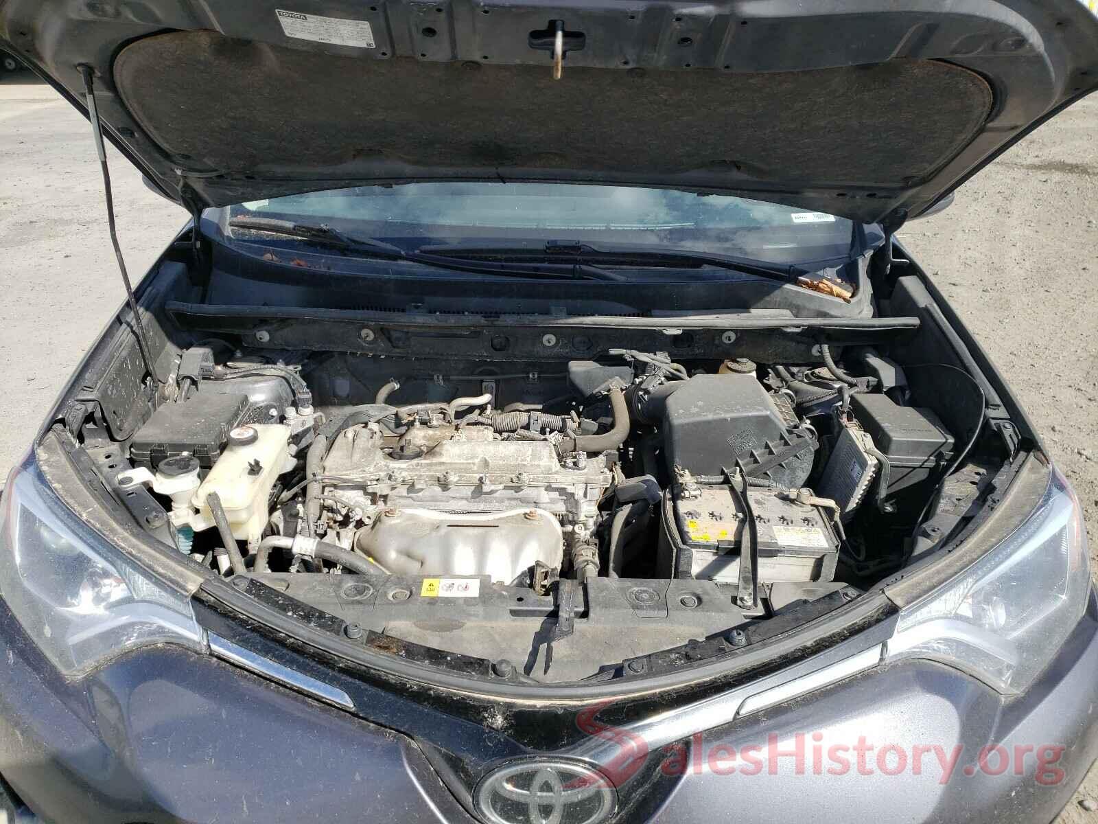 JTMBFREV9HJ109143 2017 TOYOTA RAV4