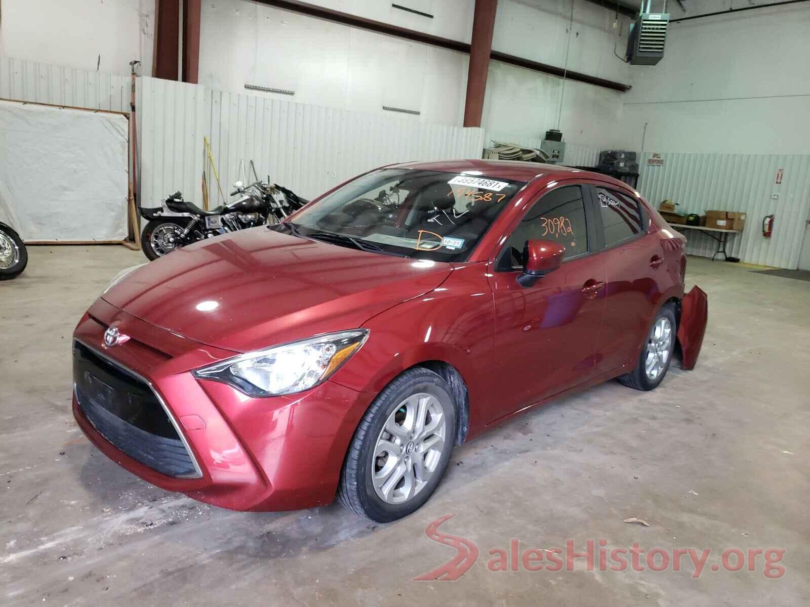 3MYDLBYV6HY194587 2017 TOYOTA YARIS