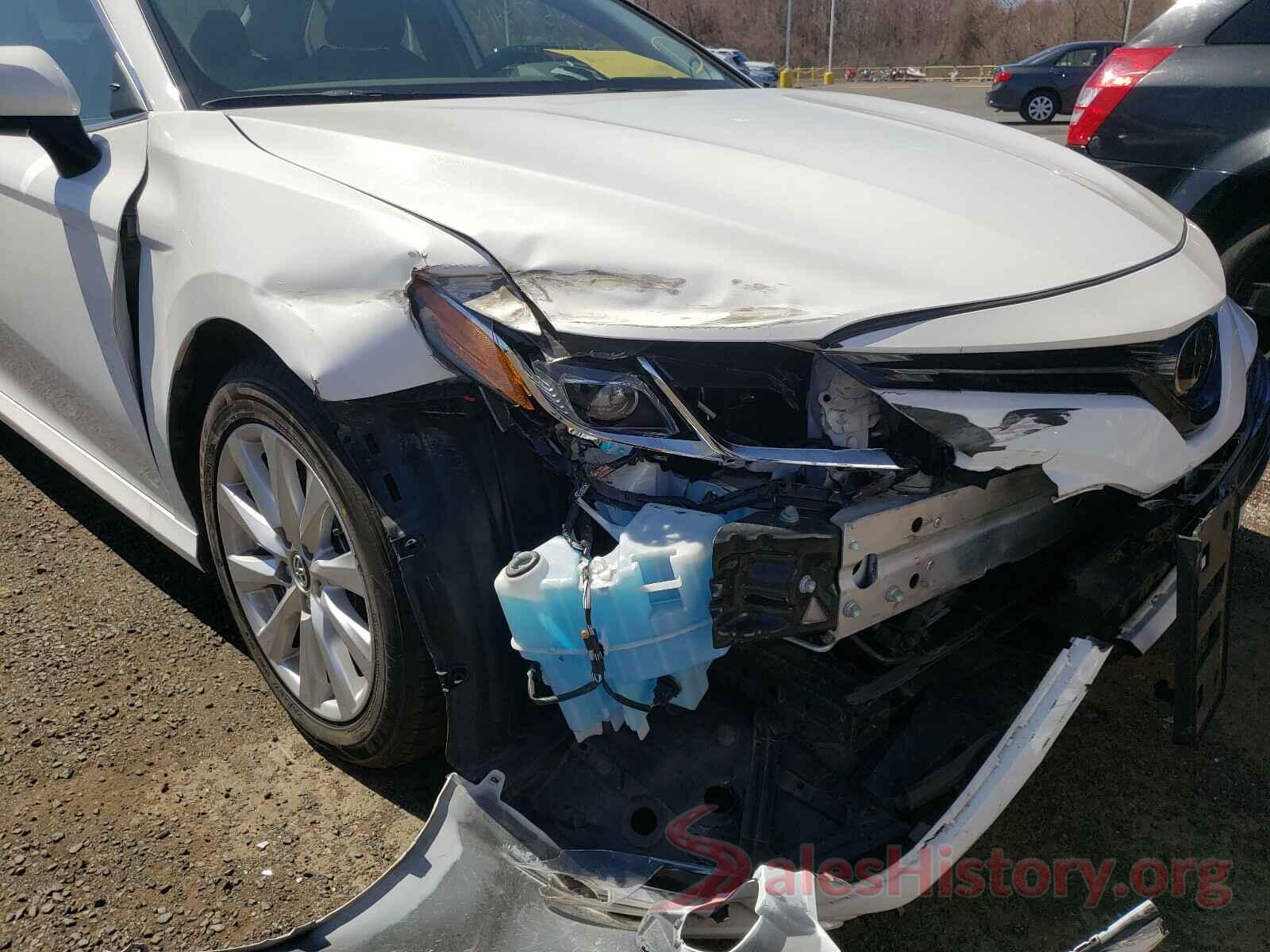 4T1B11HK2KU770869 2019 TOYOTA CAMRY