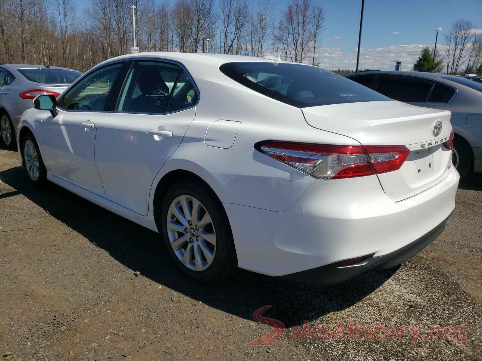 4T1B11HK2KU770869 2019 TOYOTA CAMRY