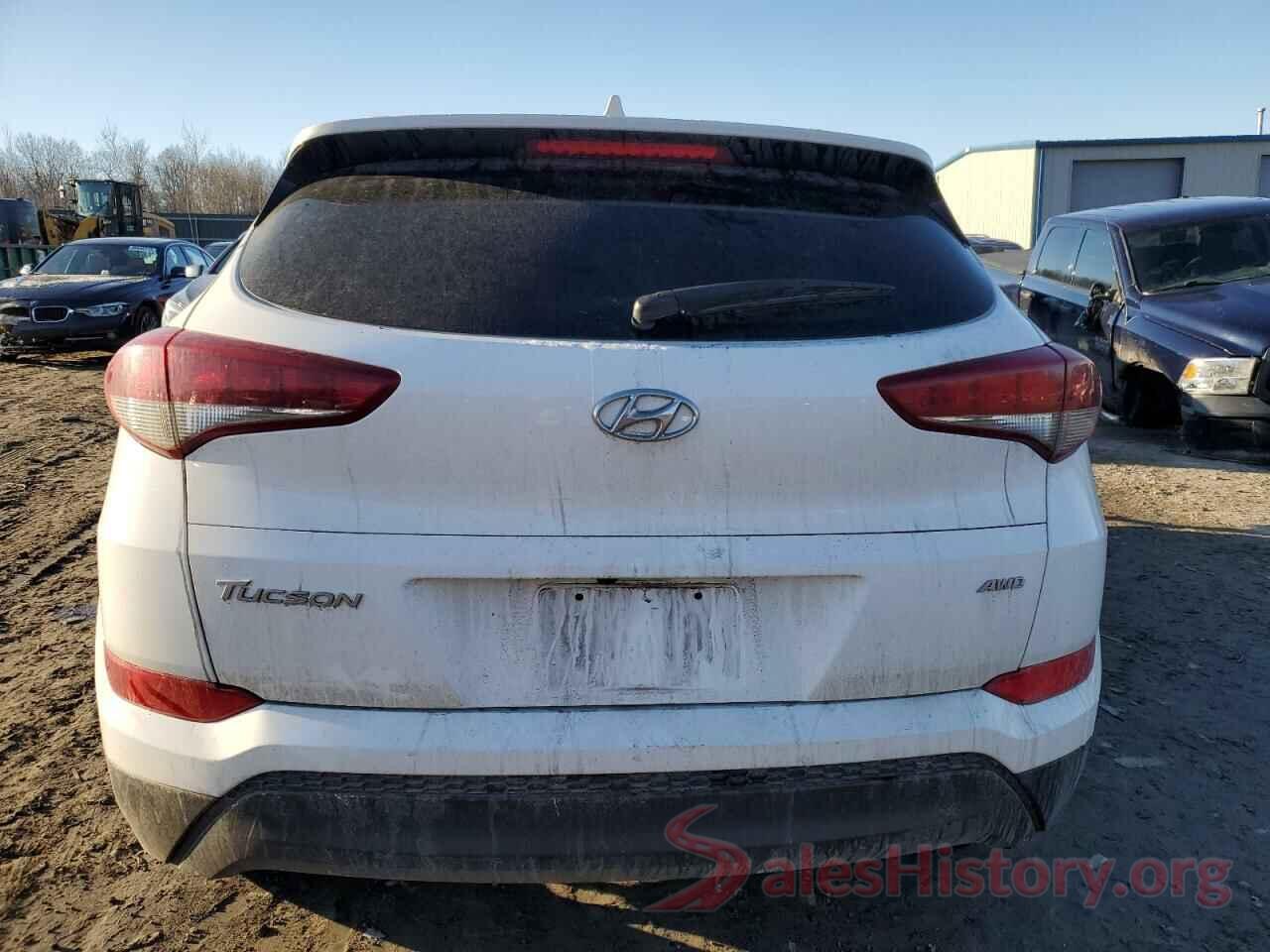 KM8J3CA43JU763988 2018 HYUNDAI TUCSON