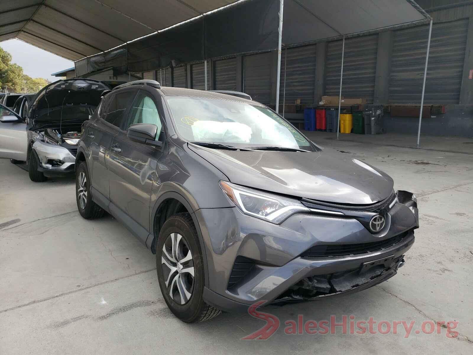 2T3ZFREV4JW447085 2018 TOYOTA RAV4