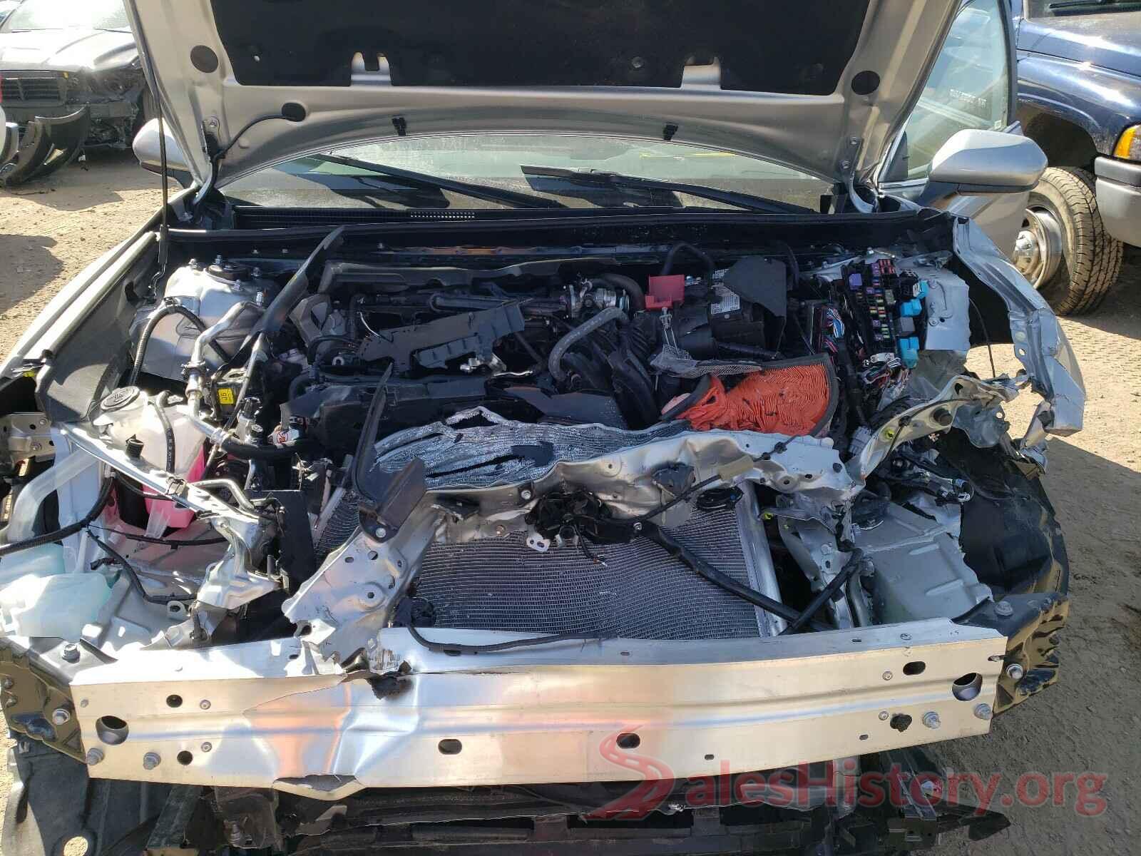 4T1G11AKXMU443817 2021 TOYOTA CAMRY