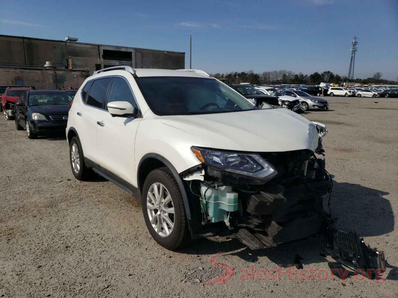 KNMAT2MV5JP581016 2018 NISSAN ROGUE