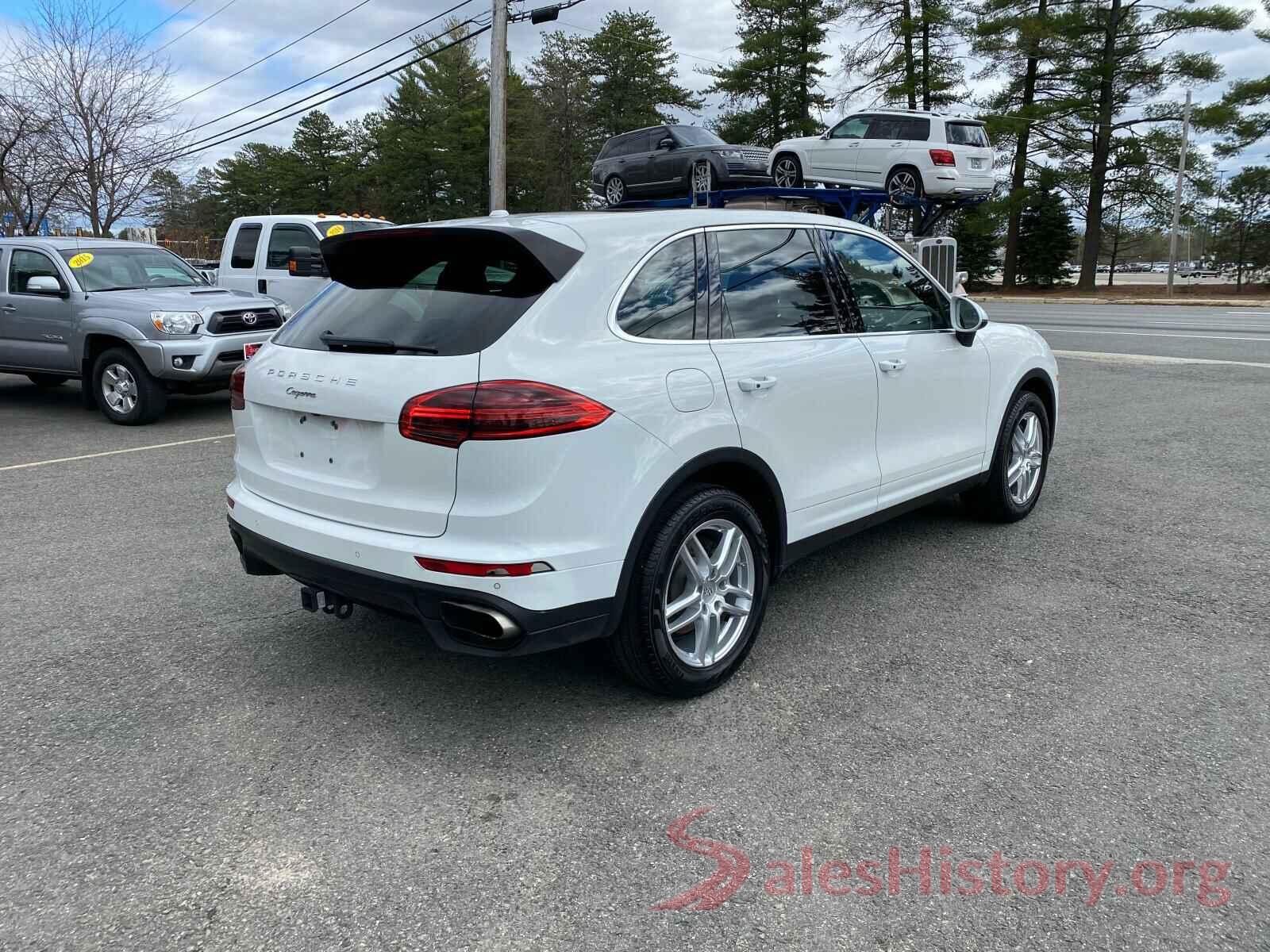 WP1AA2A24GLA08686 2016 PORSCHE CAYENNE