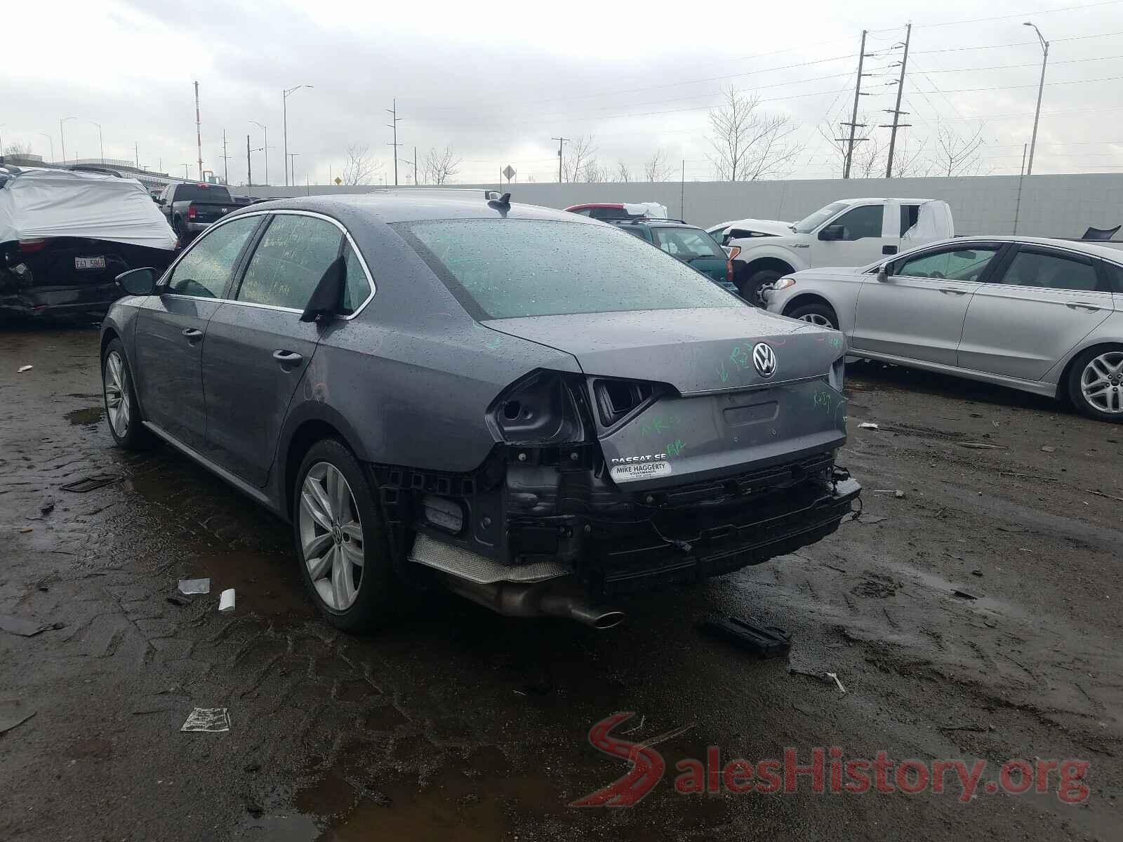 1VWBA7A3XJC044429 2018 VOLKSWAGEN PASSAT