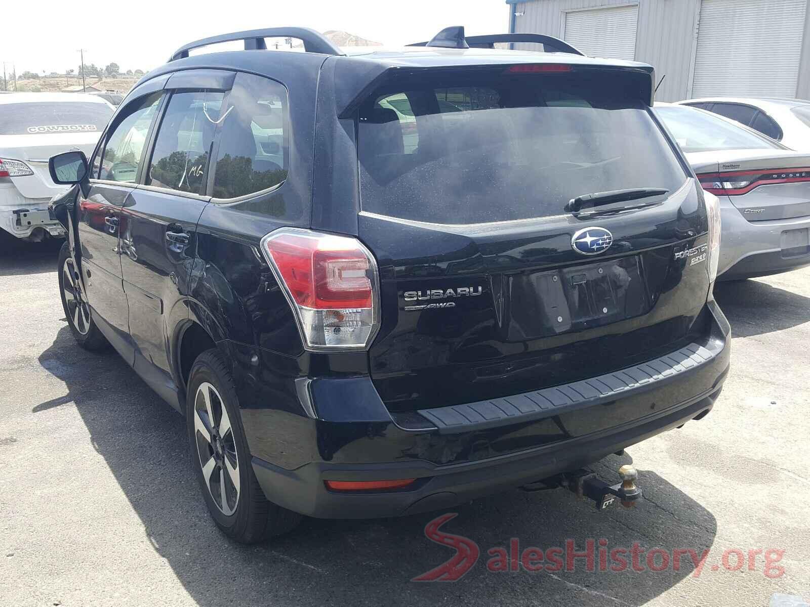 JF2SJAEC9HH811129 2017 SUBARU FORESTER