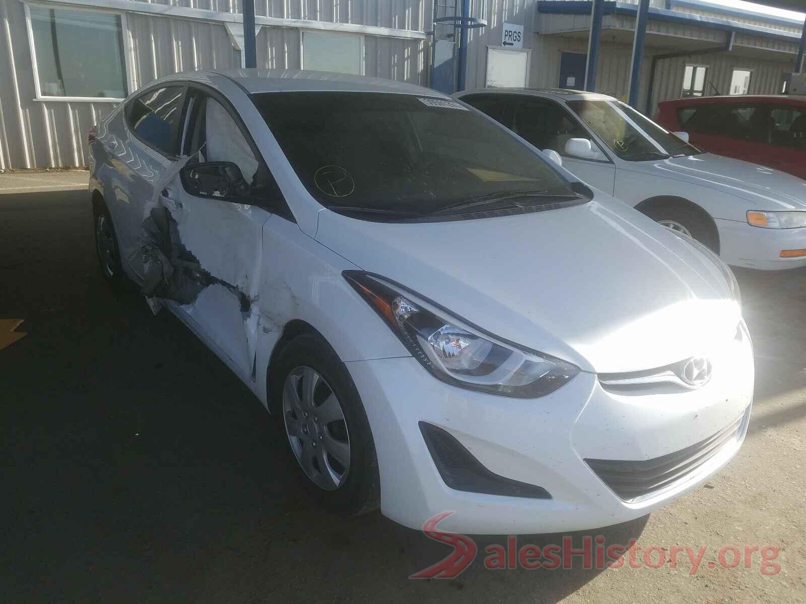 5NPDH4AE8GH698284 2016 HYUNDAI ELANTRA