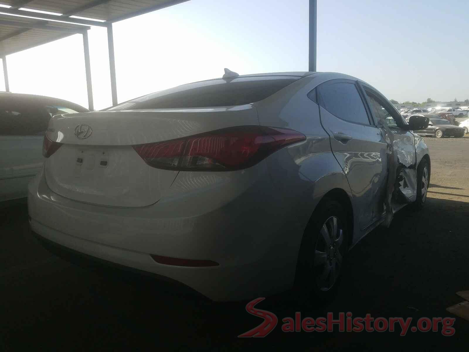 5NPDH4AE8GH698284 2016 HYUNDAI ELANTRA