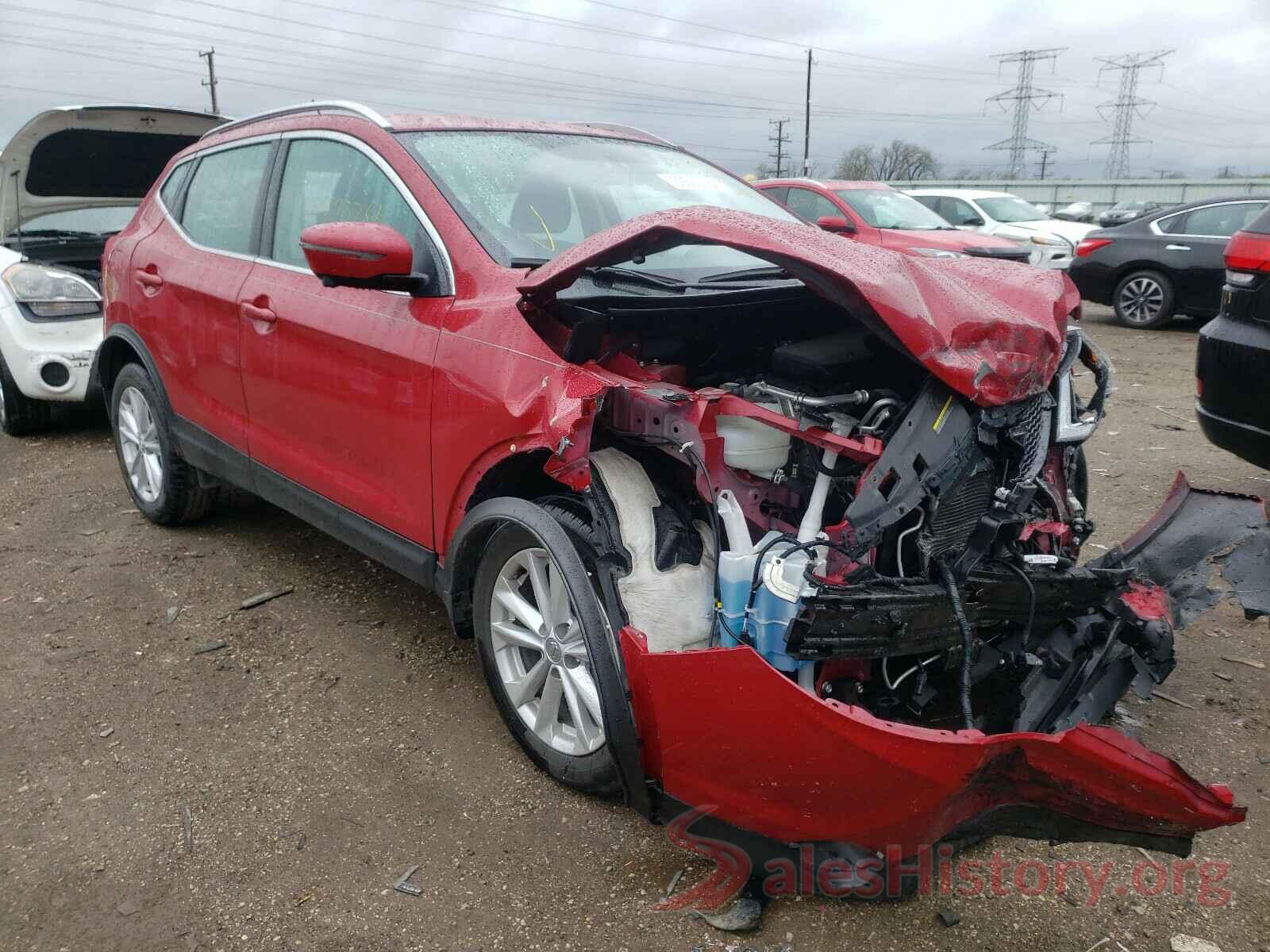 JN1BJ1CR4JW254625 2018 NISSAN ROGUE