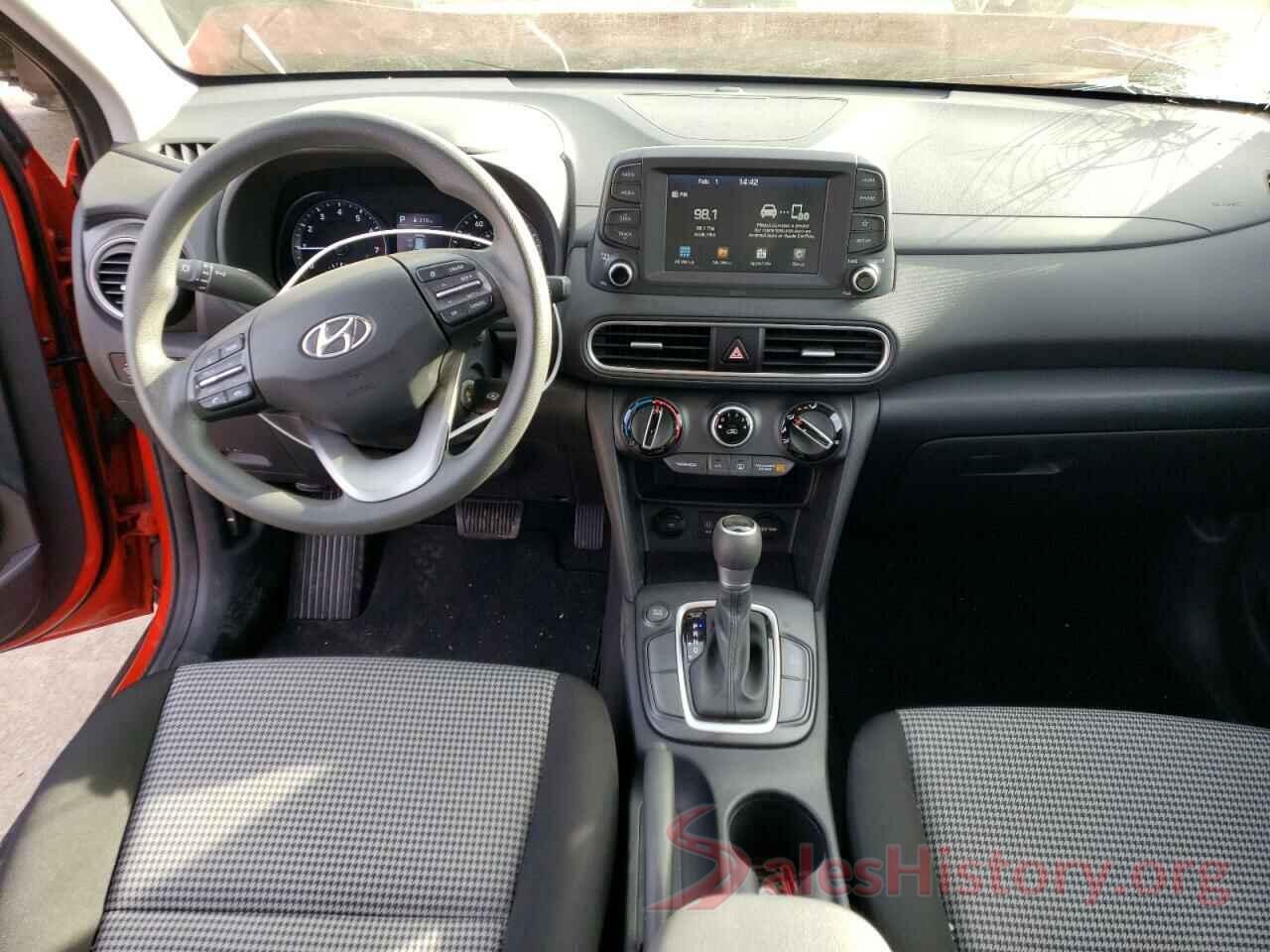 KM8K12AAXKU228037 2019 HYUNDAI KONA