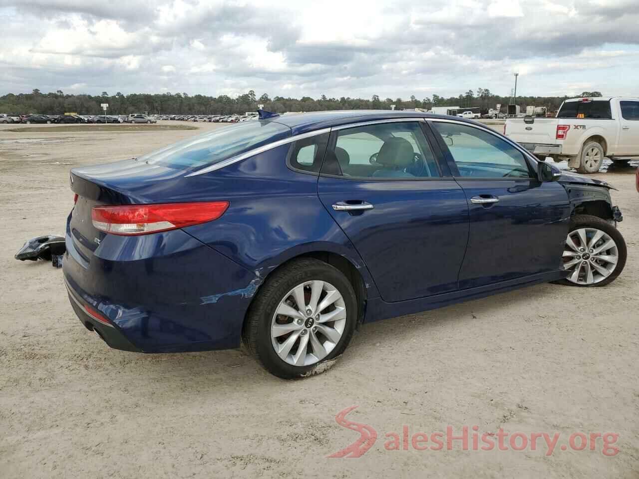 5XXGU4L33JG217204 2018 KIA OPTIMA