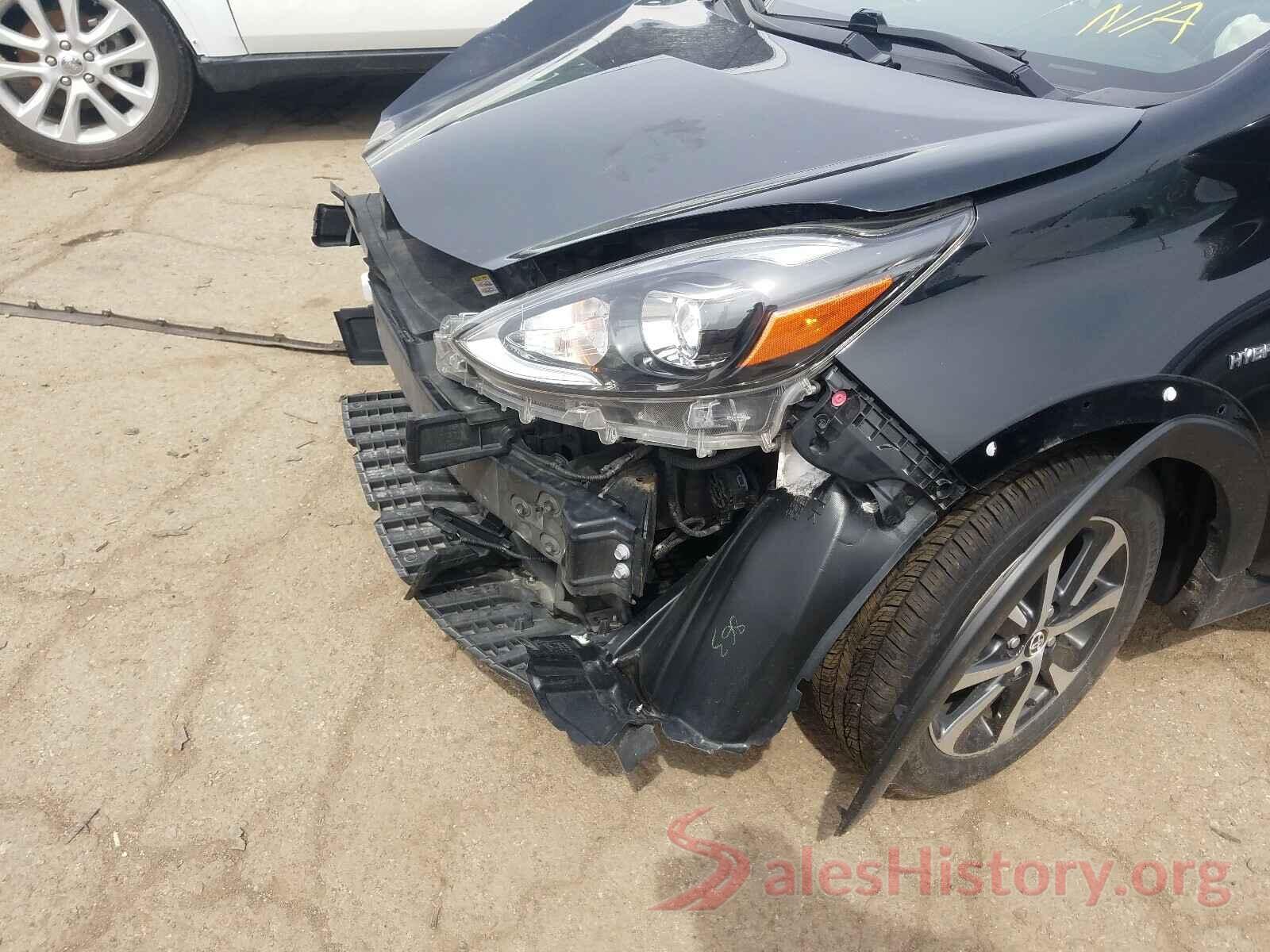 JTDKDTB34J1602739 2018 TOYOTA PRIUS