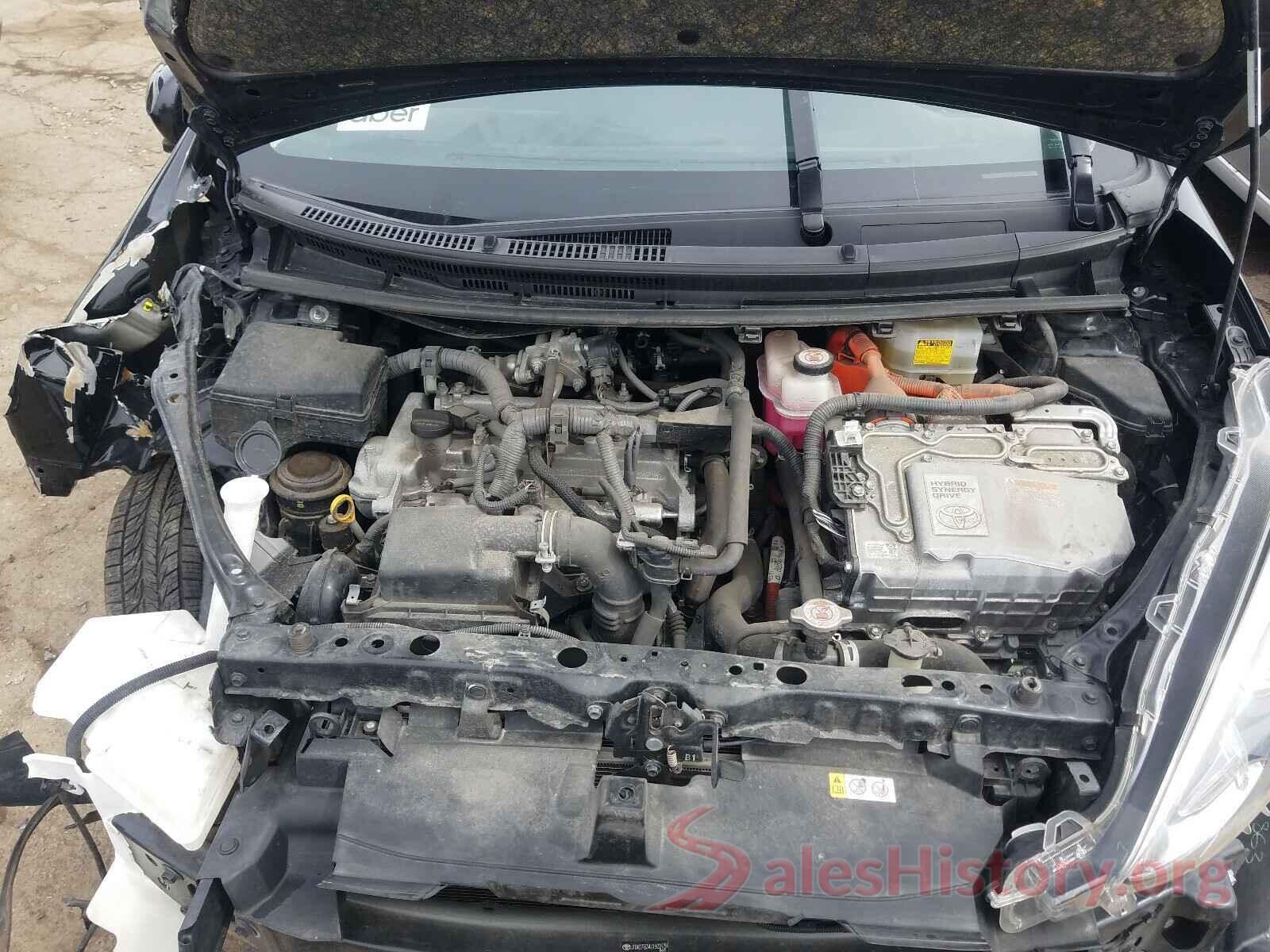 JTDKDTB34J1602739 2018 TOYOTA PRIUS