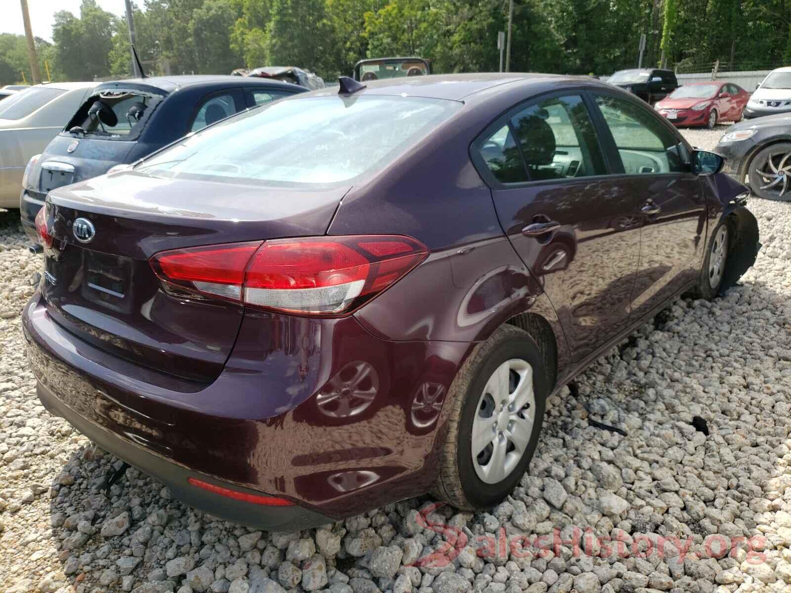 3KPFK4A7XHE121242 2017 KIA FORTE