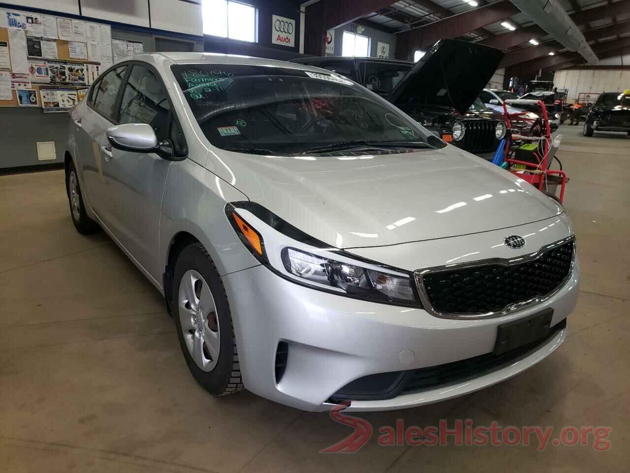 3KPFK4A77HE142856 2017 KIA FORTE