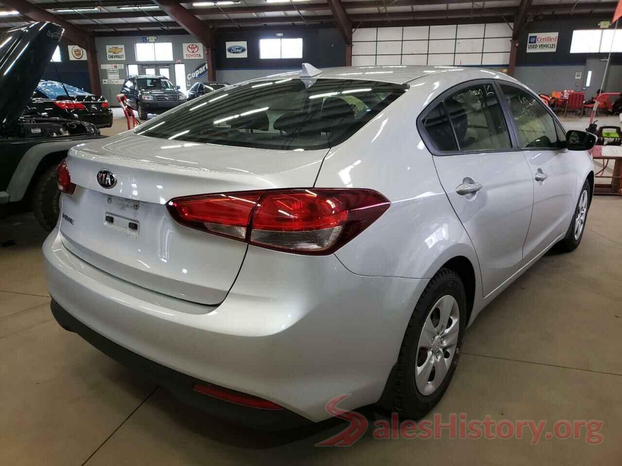 3KPFK4A77HE142856 2017 KIA FORTE