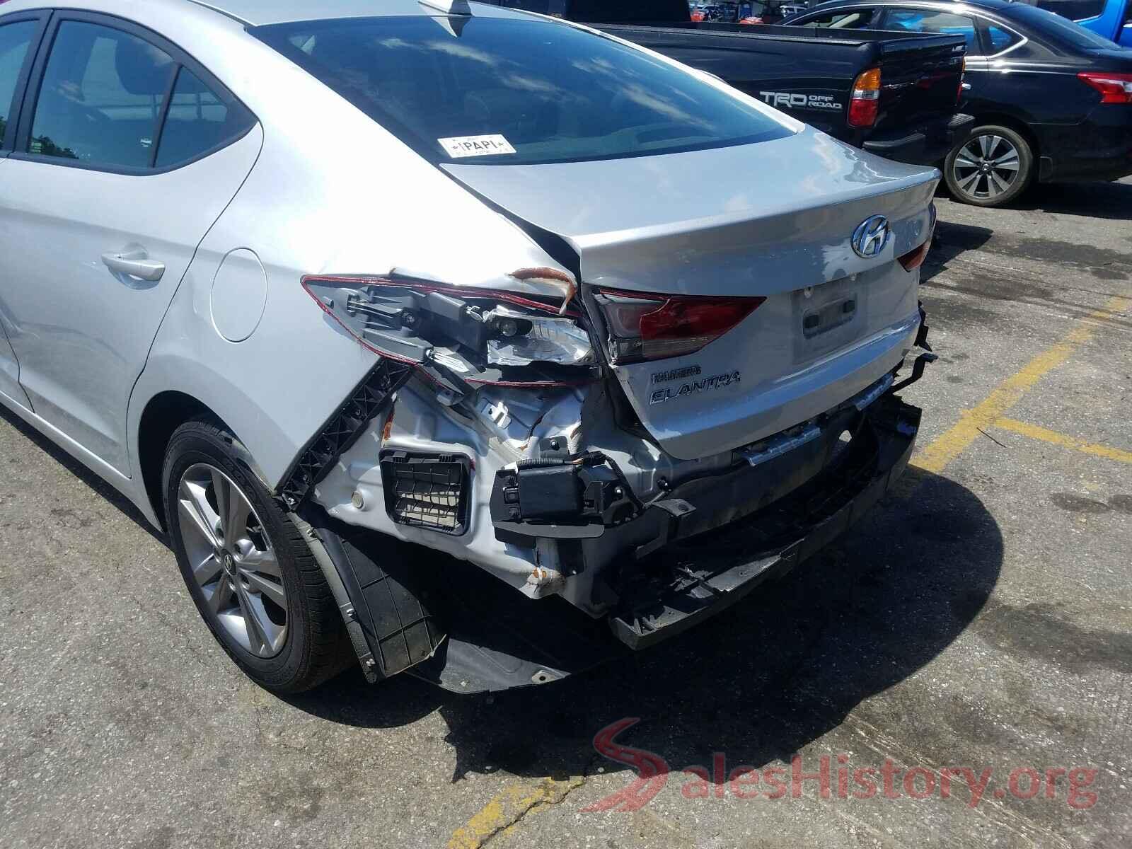 KMHD84LF4JU703835 2018 HYUNDAI ELANTRA