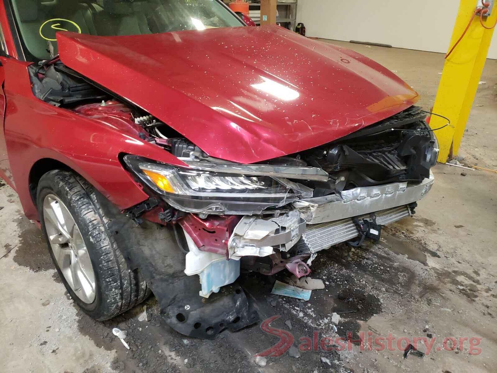 1HGCV1F14JA132518 2018 HONDA ACCORD