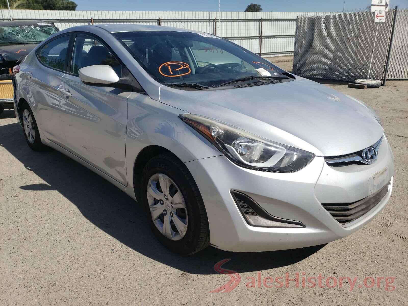 5NPDH4AE0GH739913 2016 HYUNDAI ELANTRA