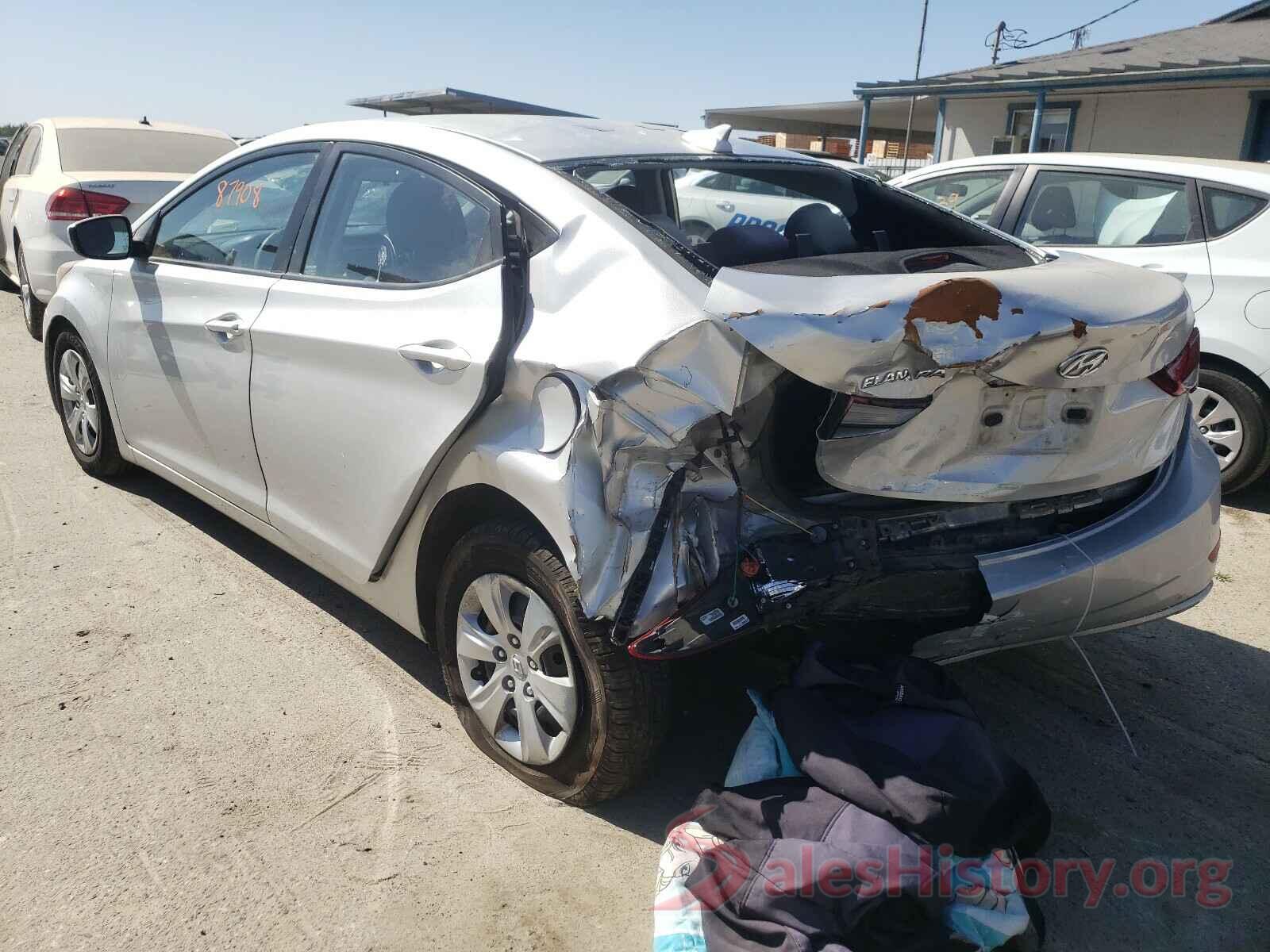 5NPDH4AE0GH739913 2016 HYUNDAI ELANTRA