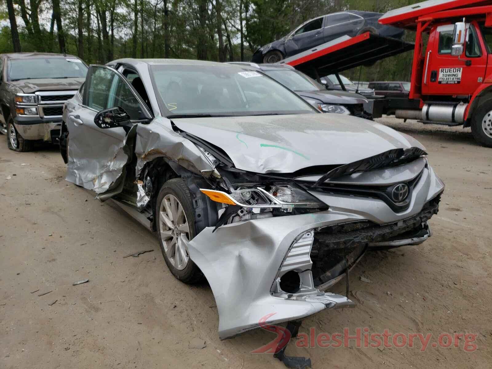 4T1B11HK5KU753760 2019 TOYOTA CAMRY